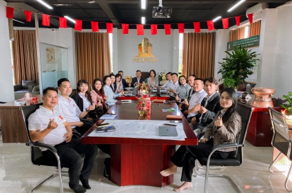 ĐỘI NGŨ CỦA HỒNG NHUNG LAND